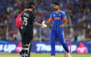 Arshdeep-Singh-and-Daryl-Mitchell