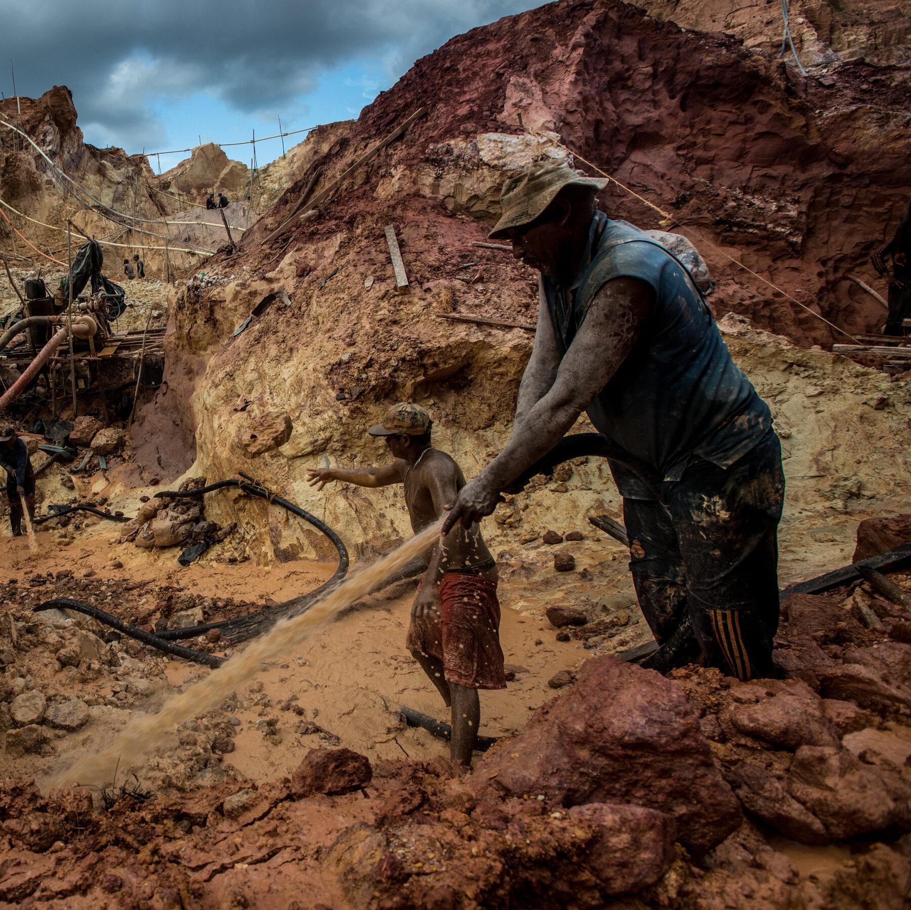 Venezuela Takes Step to Revise Mining Laws, Opening Sector to Foreign Investment