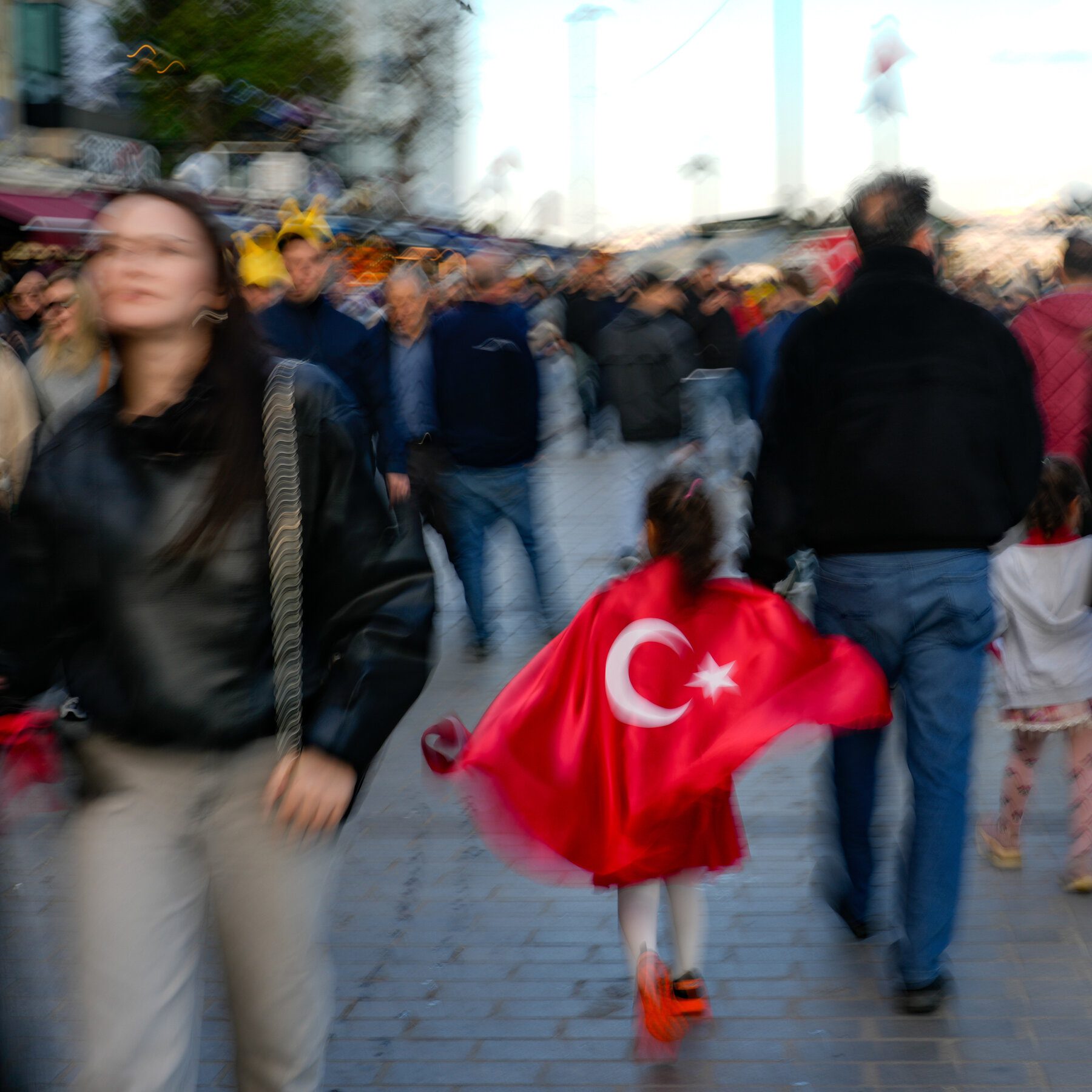 Turkey Passes Bill to Ban Minors from Social Media, Free Speech Concerns Rise