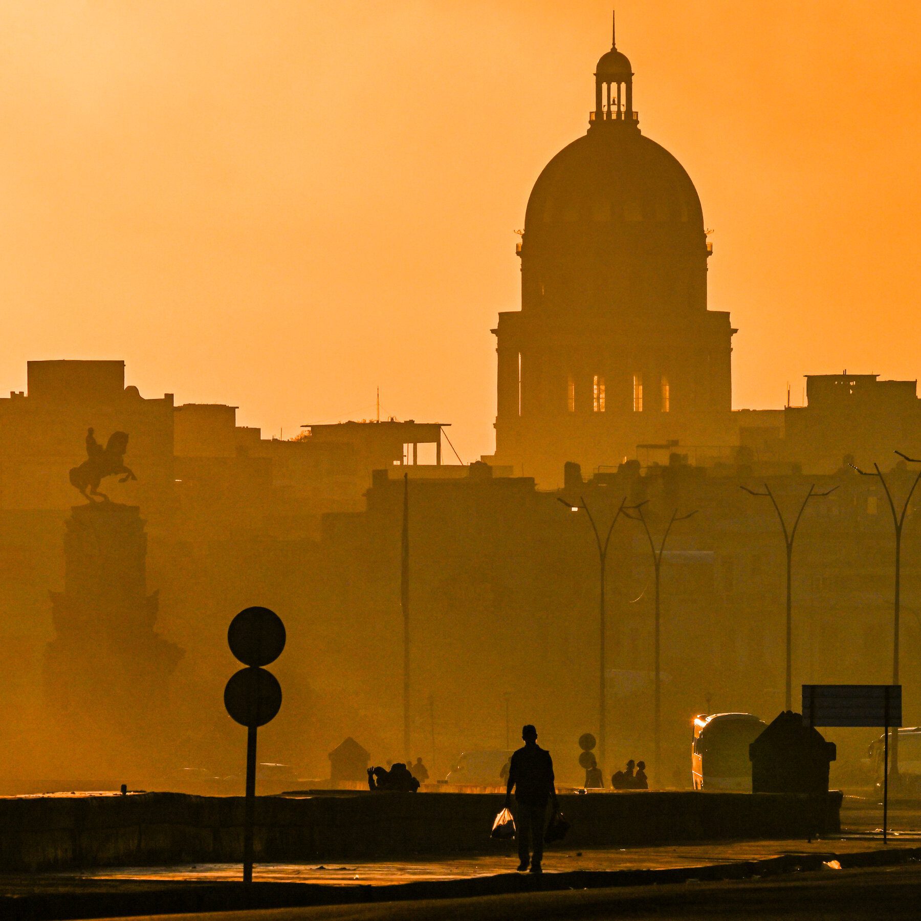 Cuba Announces Unprecedented Pardon of Over 2,000 Prisoners Amidst Holy Week