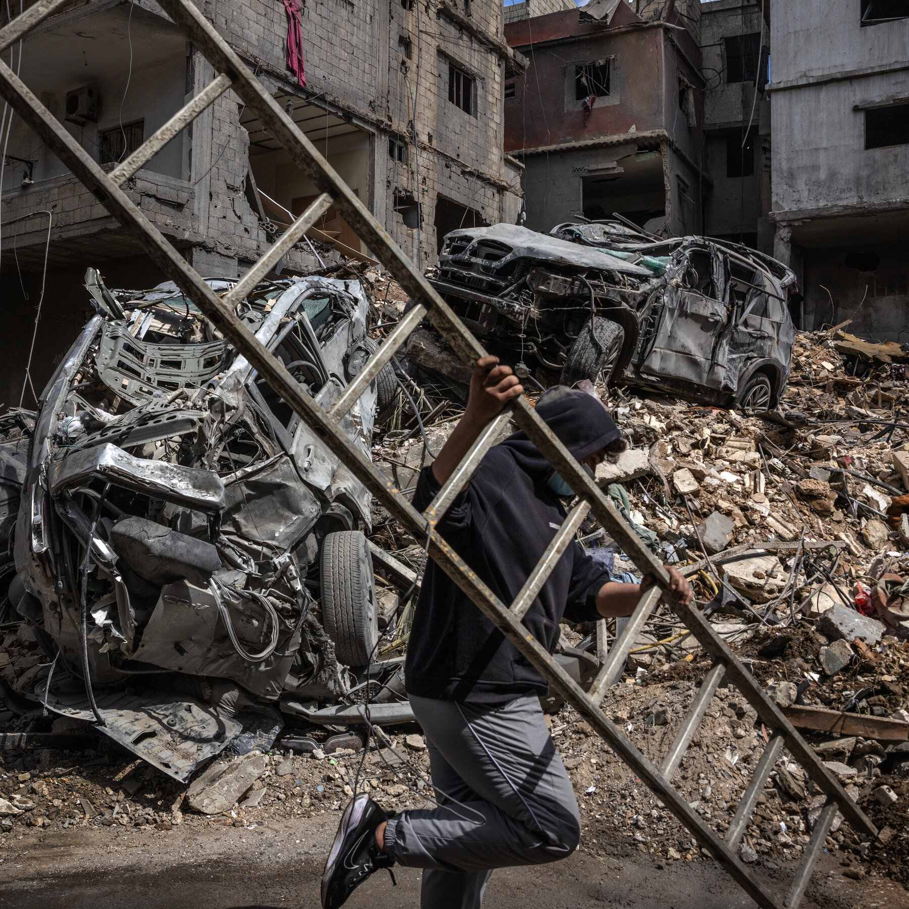 “Israel Escalates Military Campaign in Lebanon, Resulting in Dozens of Civilian Casualties”