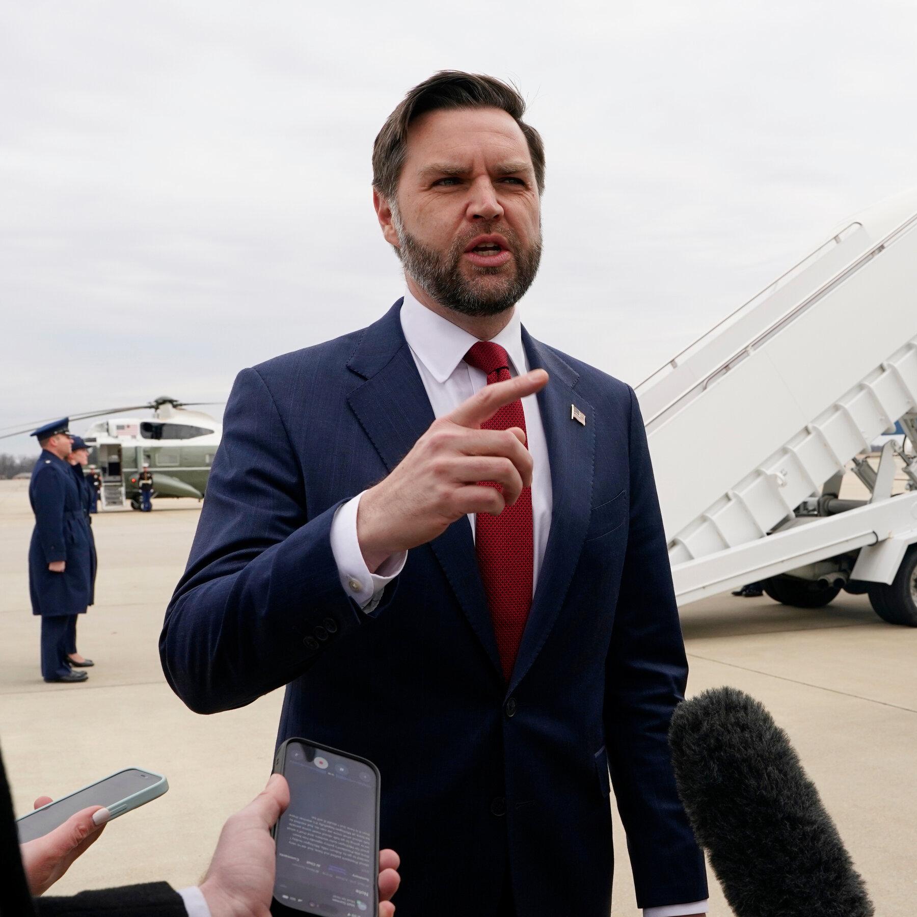 JD Vance to Lead US Negotiations with Iran Amid Ongoing Conflict