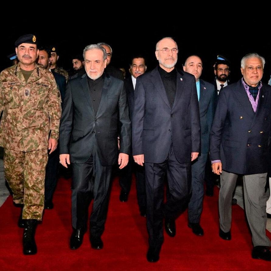 Iran Sends Enthusiastic Delegation to Upcoming Peace Talks