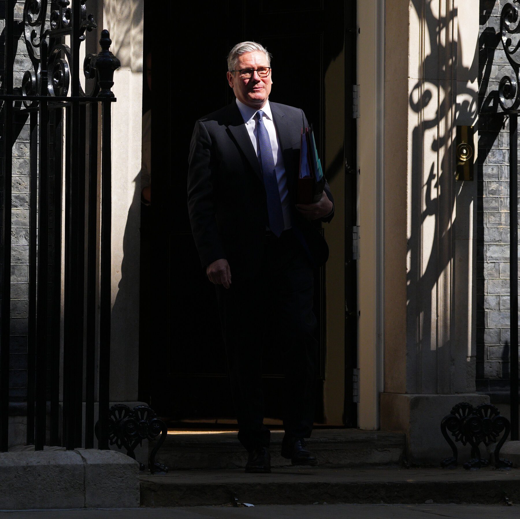 US Targets Britain, Spain Amid Iran Tensions