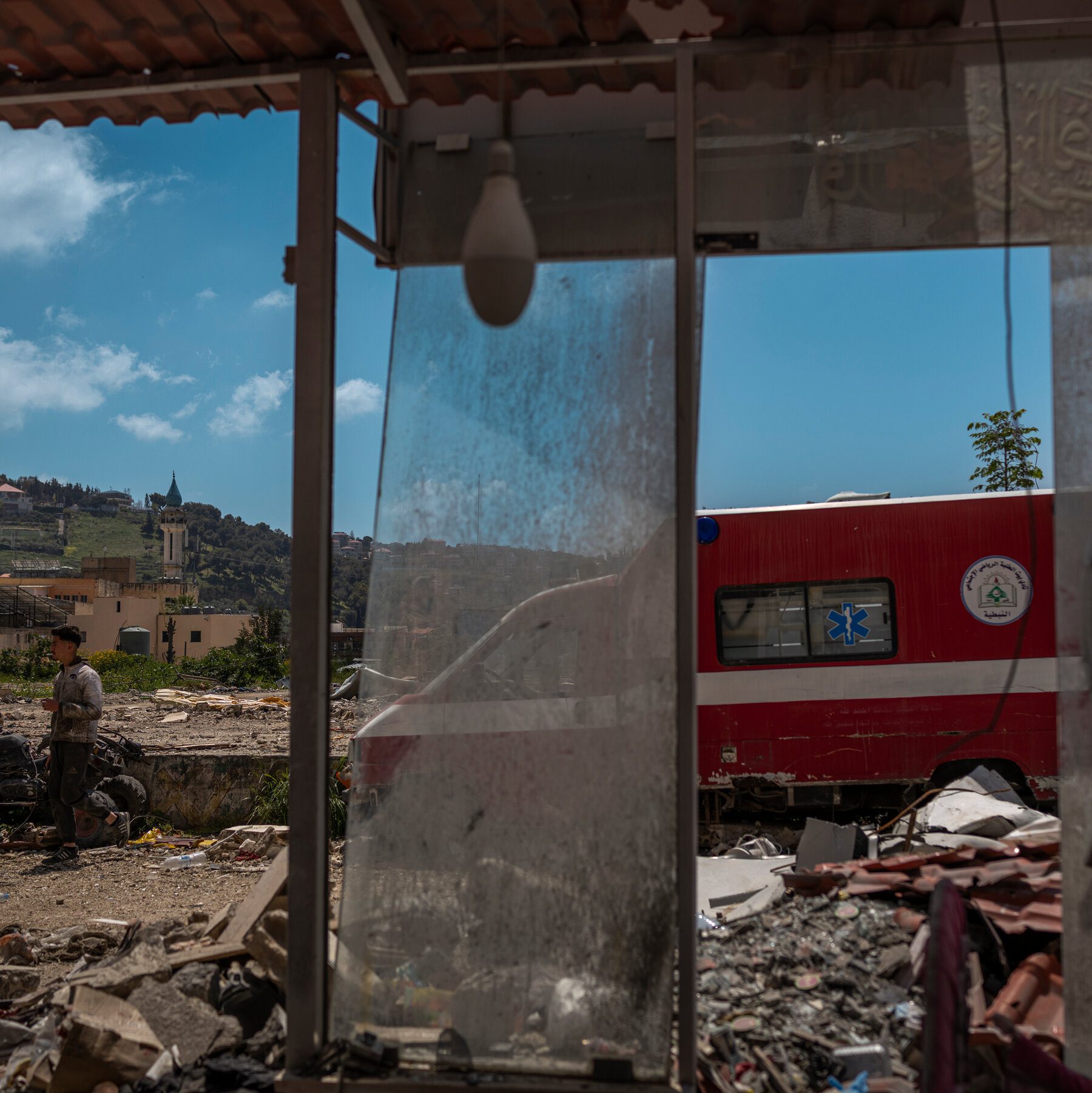 Hezbollah Missile Strikes Escalate Israel Tensions Amid US-Brokered Truce.