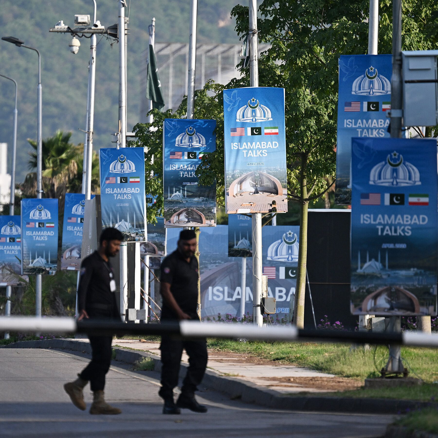 Iran Defies US, Continues Diplomatic Efforts Amid Nuclear Deal Stalemate