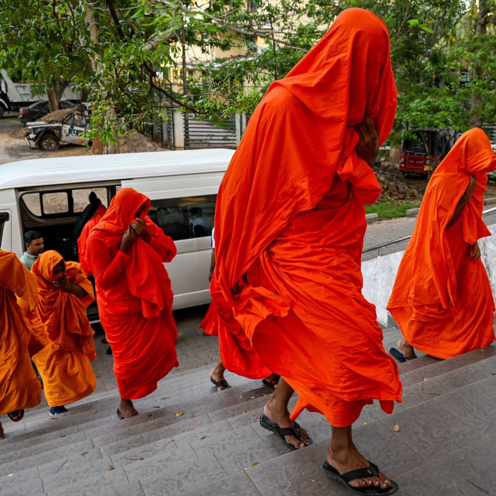 Sri Lanka Arrests 22 Buddhist Monks for Narcotics Trafficking at Bandaranaike Airport