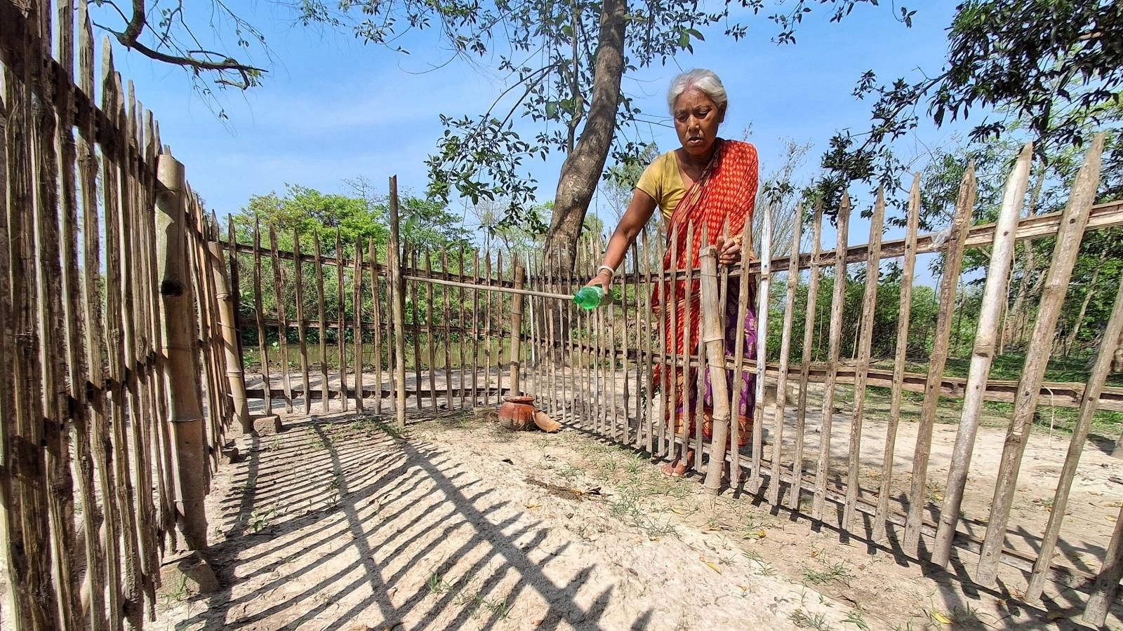 Four Graves in Uttar Dinajpur Spark Intensified Political Rivalry Between TMC and BJP Ahead of Elections