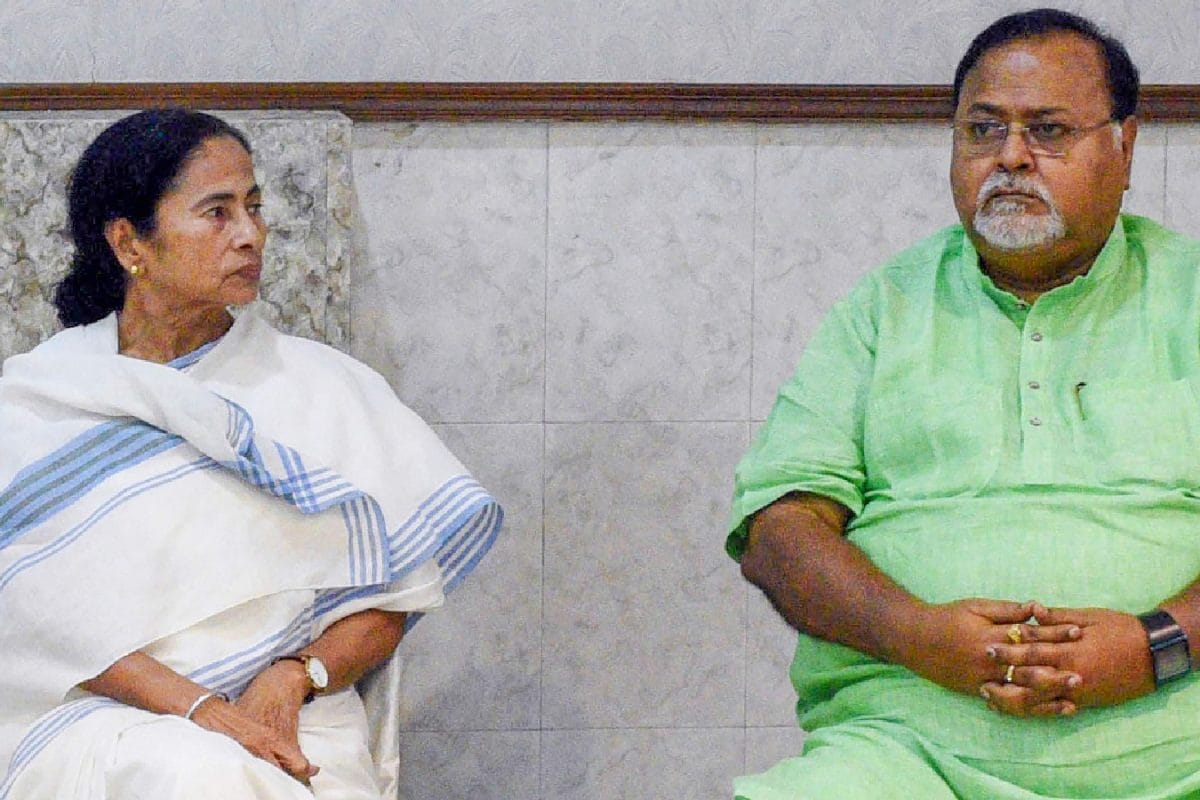West Bengal Corruption Claims Escalate Tensions Ahead of 2026 Elections