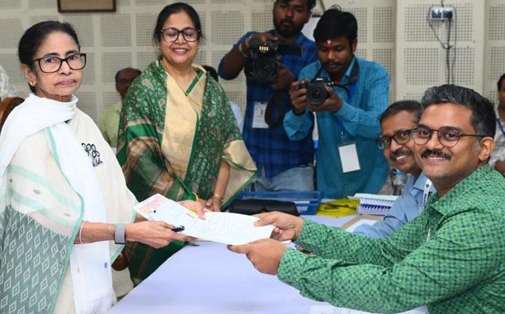Mamata Banerjee Files Nomination Papers for Bhabanipur Seat, Stresses Voter List Controversy