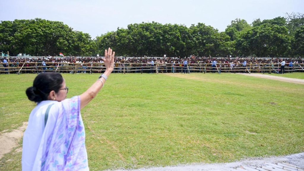Mamata urges people to cast vote to ‘take revenge’ for deletion of names from electoral rolls