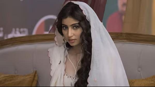 Sara Arjun Finds Inner Peace at Shree Mahakaleshwar Temple Amidst Box Office Success of Dhurandhar The Revenge