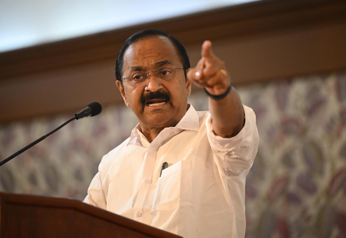 UDF Promises Probe Into ‘Corruption’ in Cancelled DBFOO Power Contracts if Voted to Power, Says V.D. Satheesan