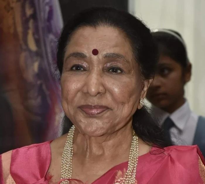 Indian Music Icon Asha Bhosle Passes Away at 92