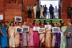 Why Delimitation Bill Could Not Pass: Understanding Lok Sabha Voting Rules