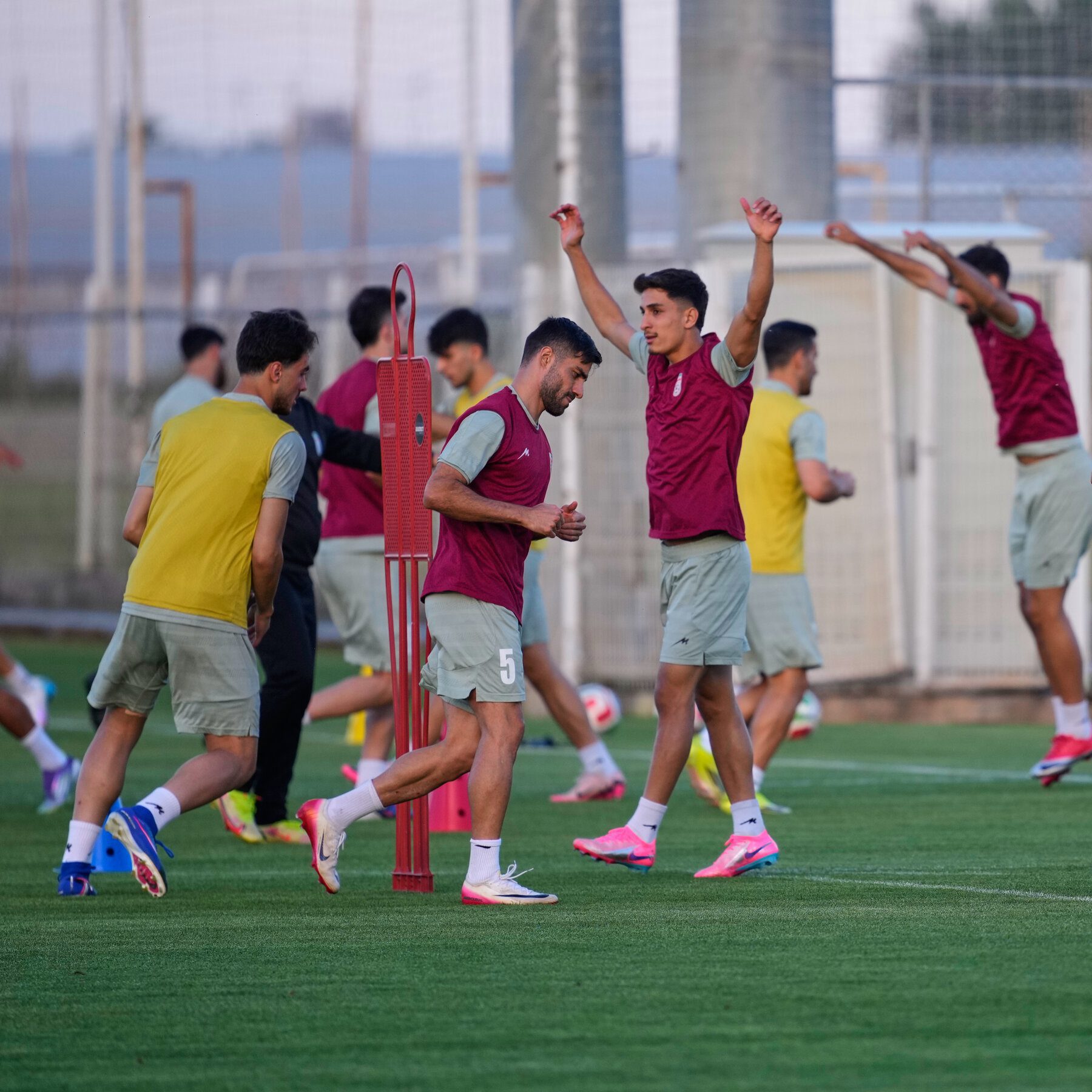 US Approves Iranian Soccer Team Visas, Denies Staff Entry Amid World Cup Diplomatic Tussle