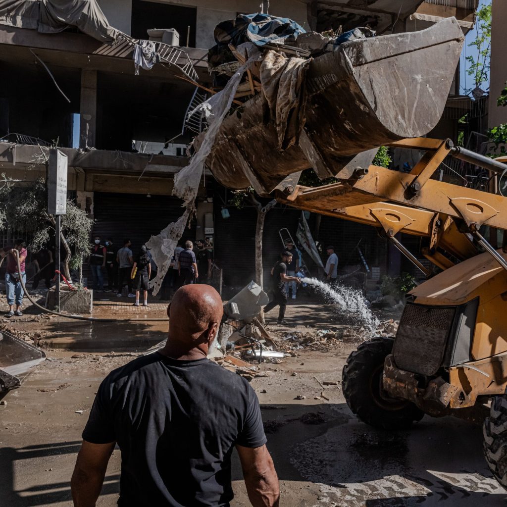 Israel Strikes Beirut Outskirts as Fighting With Hezbollah Escalates