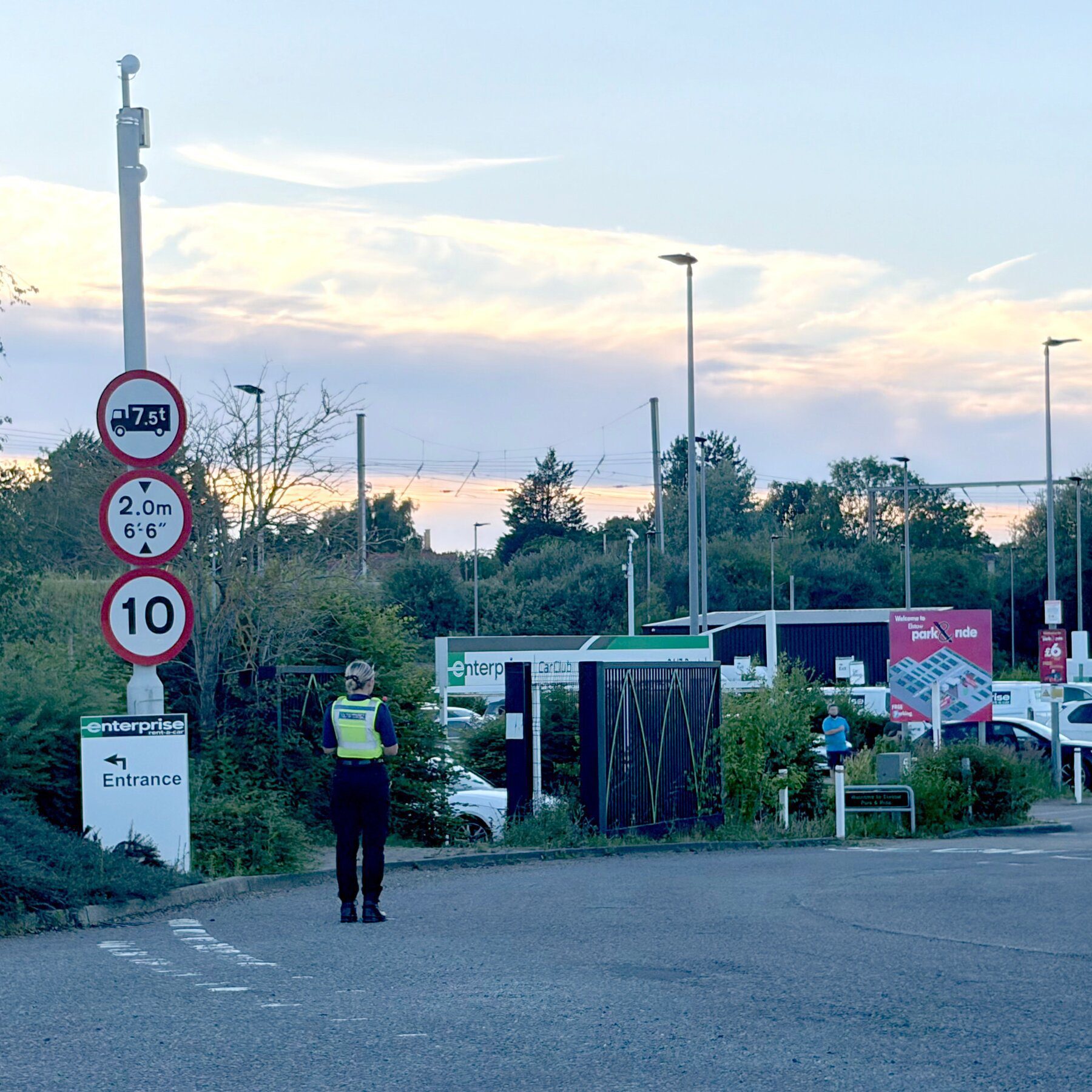 Trains collide in UK, killing one