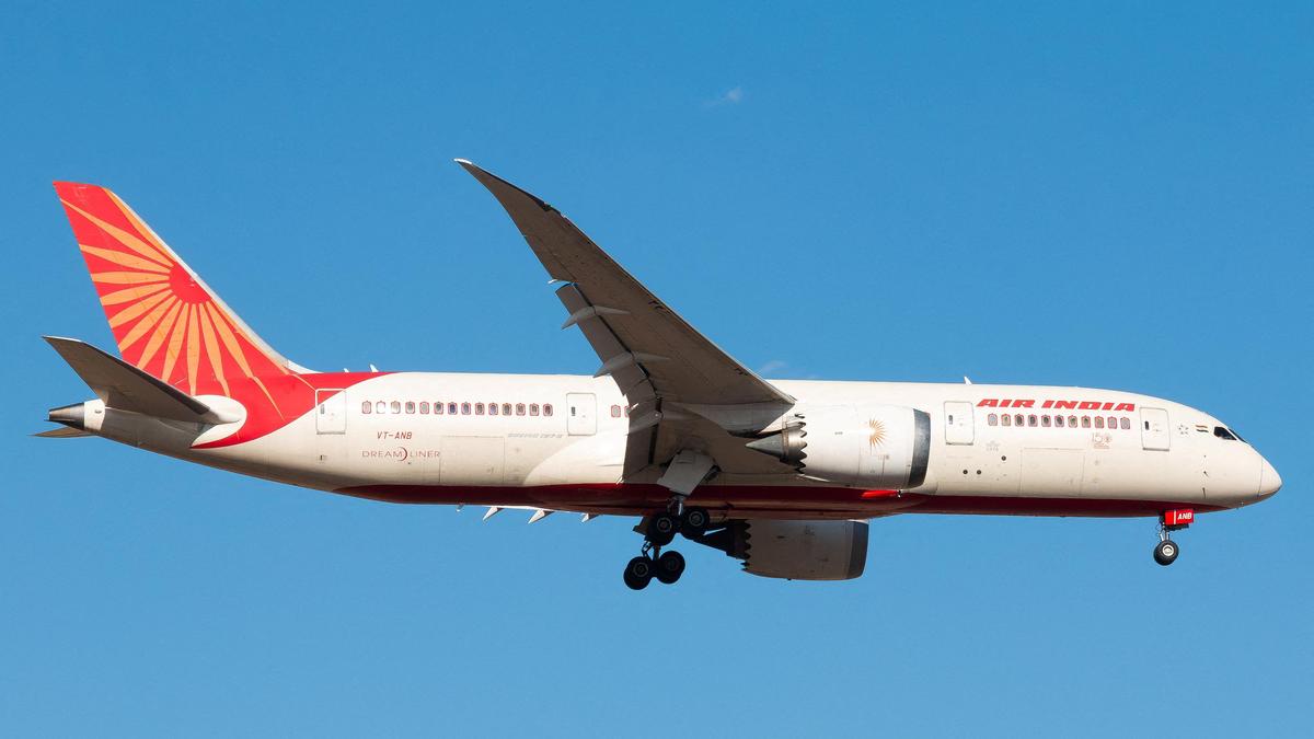 Air India plane enters Pakistan airspace