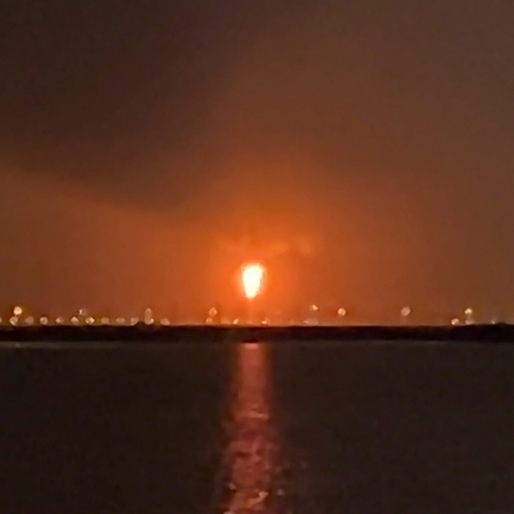 Gas Plant Explosion in Qatar Kills 13, Injures 66.