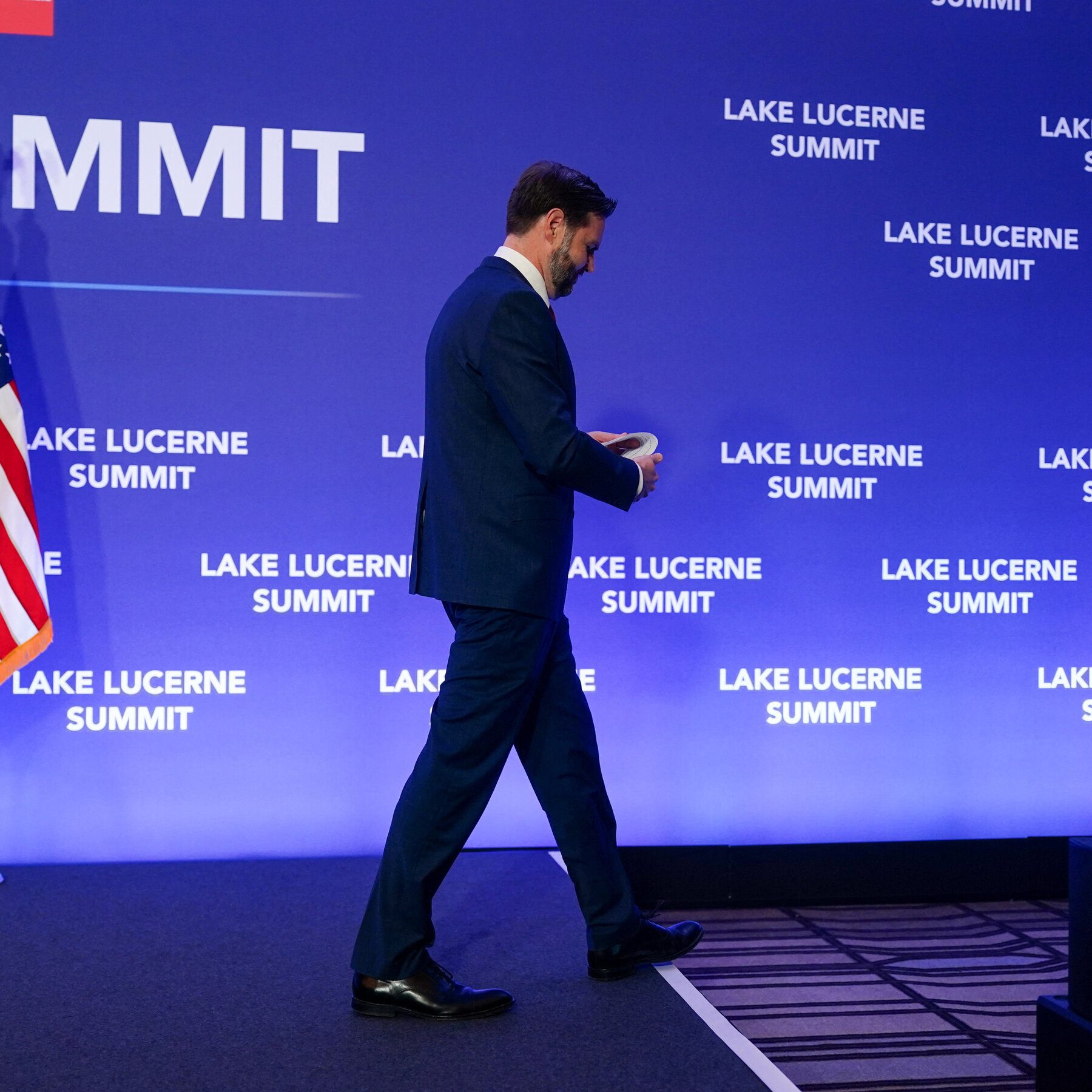 US Temporarily Lifts Oil Sanctions Against Iran