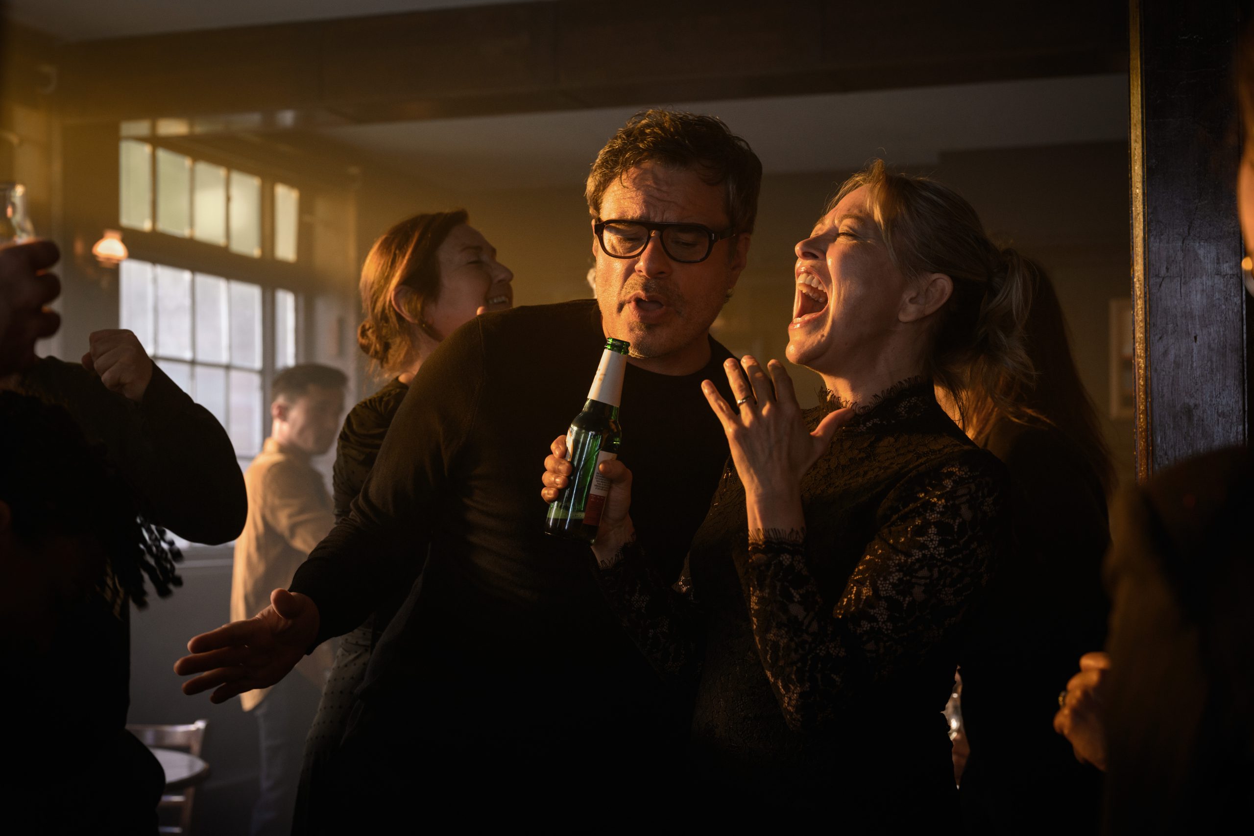 Jemaine Clement and Nicola Walker Are Hilarious as Best Friends at War in Hulu’s ‘Wrong-Com’ ‘Alice and Steve’: TV Review