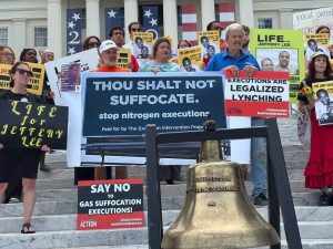 Federal judge blocks nitrogen gas execution