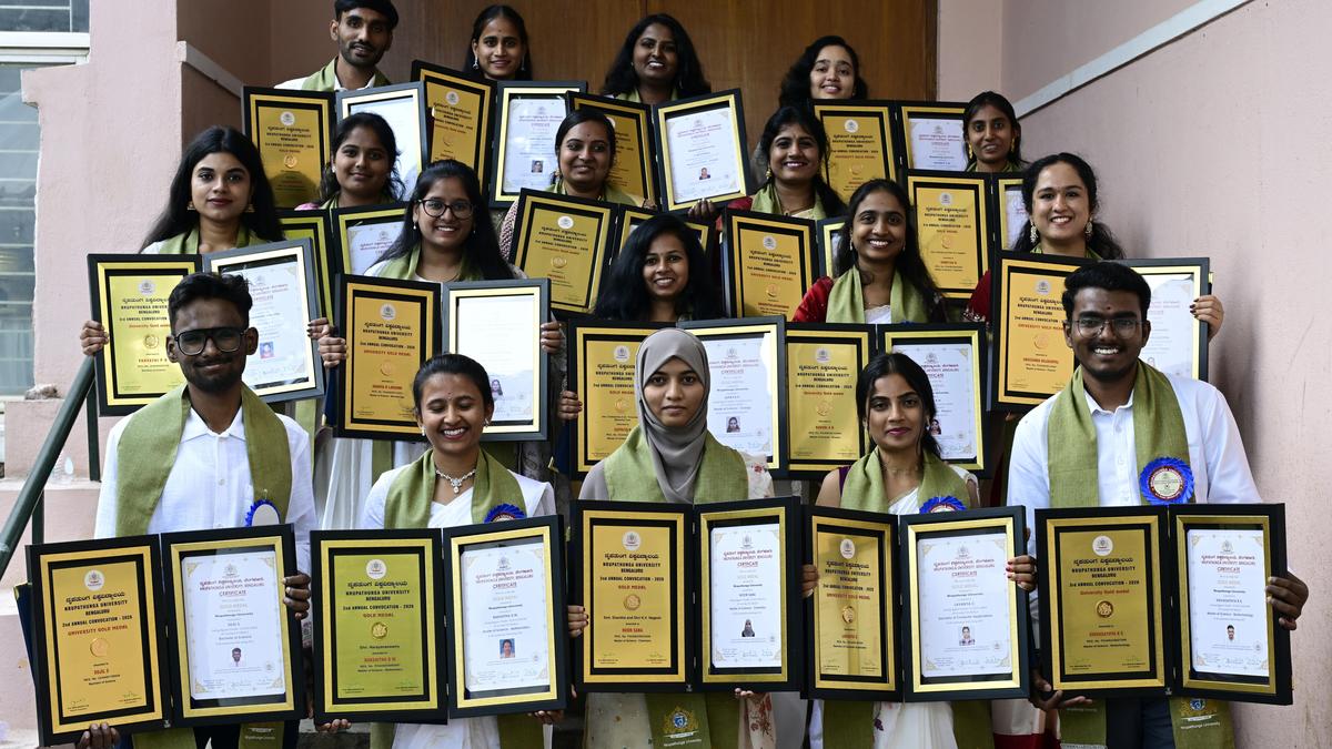 Karnataka Film Chamber’s Jayamala Ramachandra Wins Honorary Doctorate at Nrupathunga Cluster University