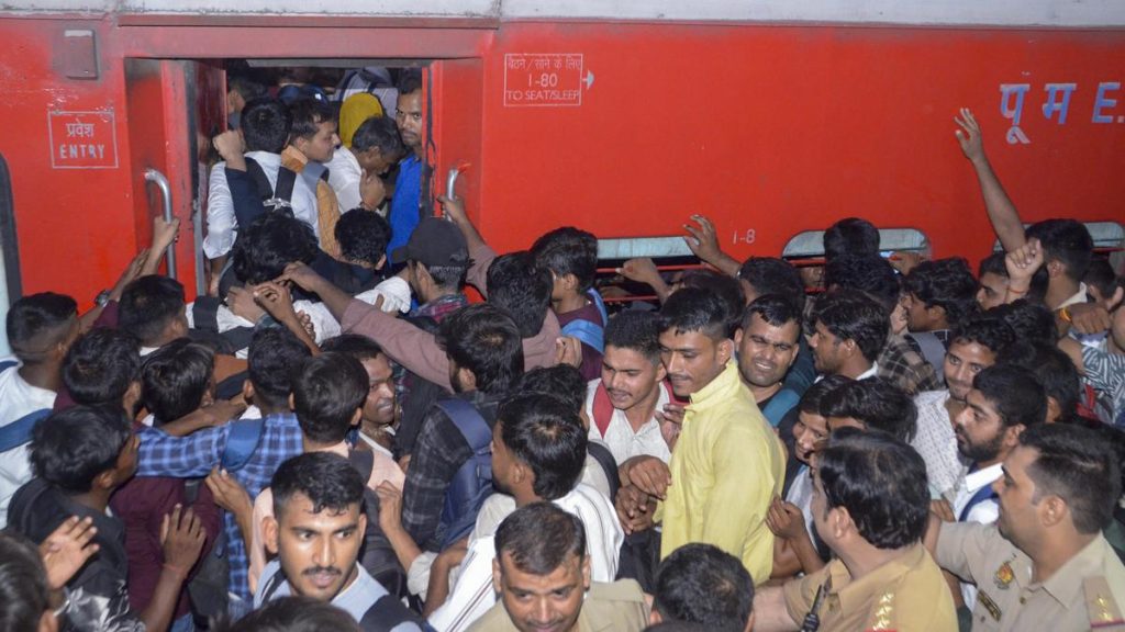 28 lakh candidates for 32,679 vacancies: Oppn. attacks U.P. govt. over ‘mounting unemployment’