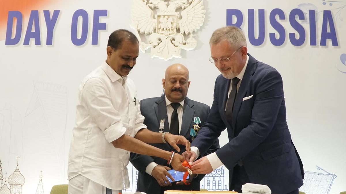 Russia Ambassador visits Kerala, discusses strengthening ties in various sectors.