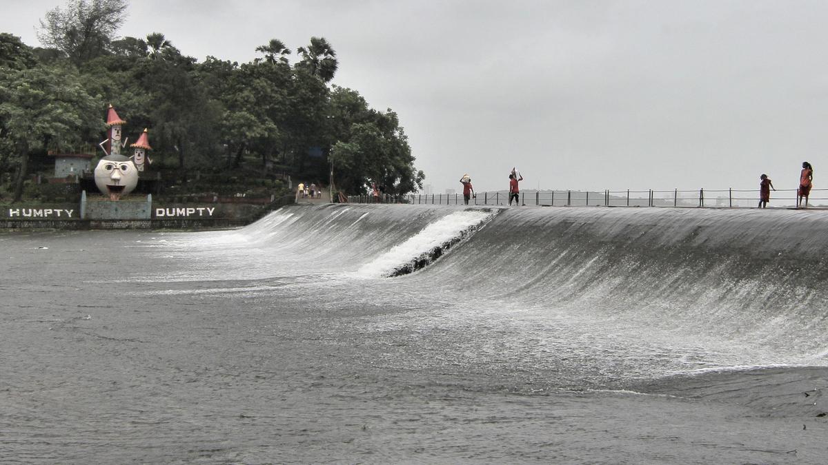Mumbai lakes at 8.3% capacity
