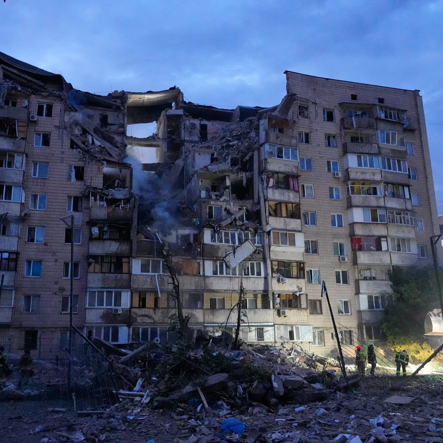 Russia Strikes Kyiv, Ukraine’s Capital, on Eve of NATO Summit