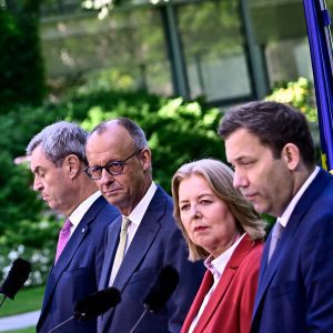 A Plan to Stop the Far Right