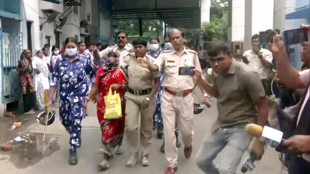 Baruipur encounter death: Last rites of man performed as family refuses to claim body
