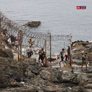 Spanish Prime Minister Arrives in Ceuta Amid Migrant Crisis