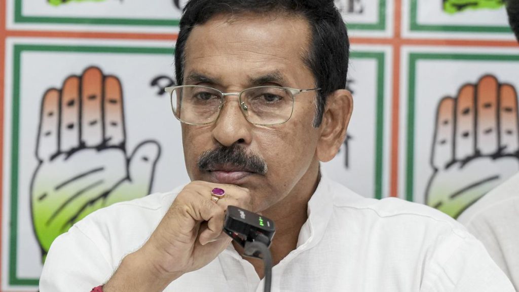 Congress invites Mamata to July 21 event in Kolkata, asks her to admit quitting party was 'mistake'