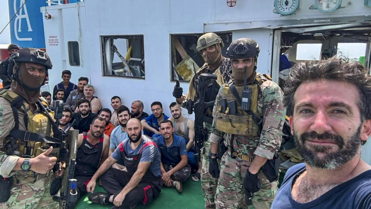 Indian Navy Foils Piracy Attempt in Gulf of Aden