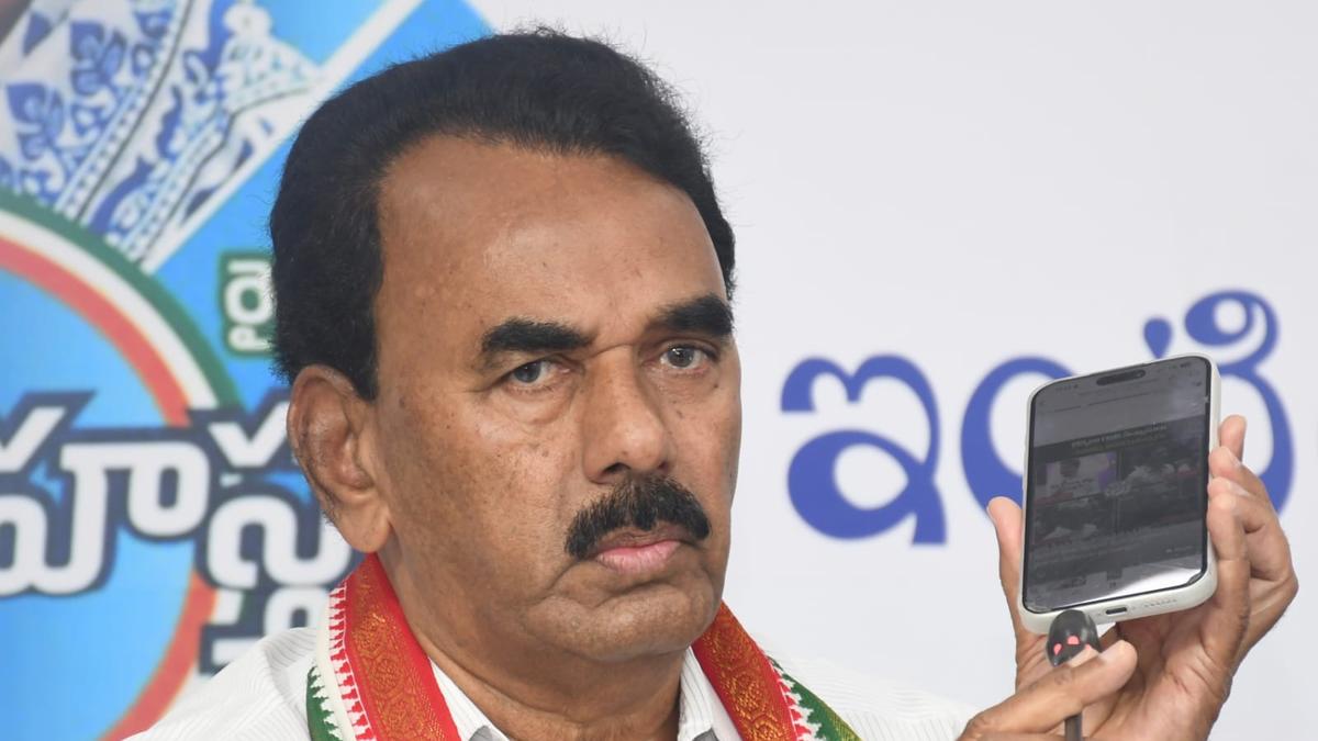 Jupally challenges KTR to debate.