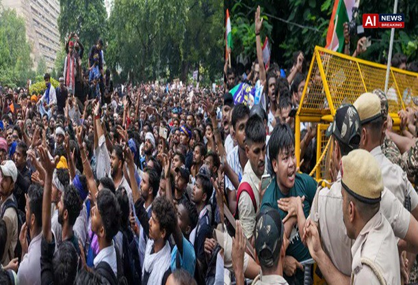 Police lathi-charge protesters at Jantar Mantar
