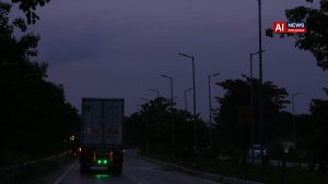 Kerala Human Rights Commission orders Kochi corporation to repair street lights.