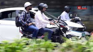 Karnataka government receives memorandum from private transport operators.
