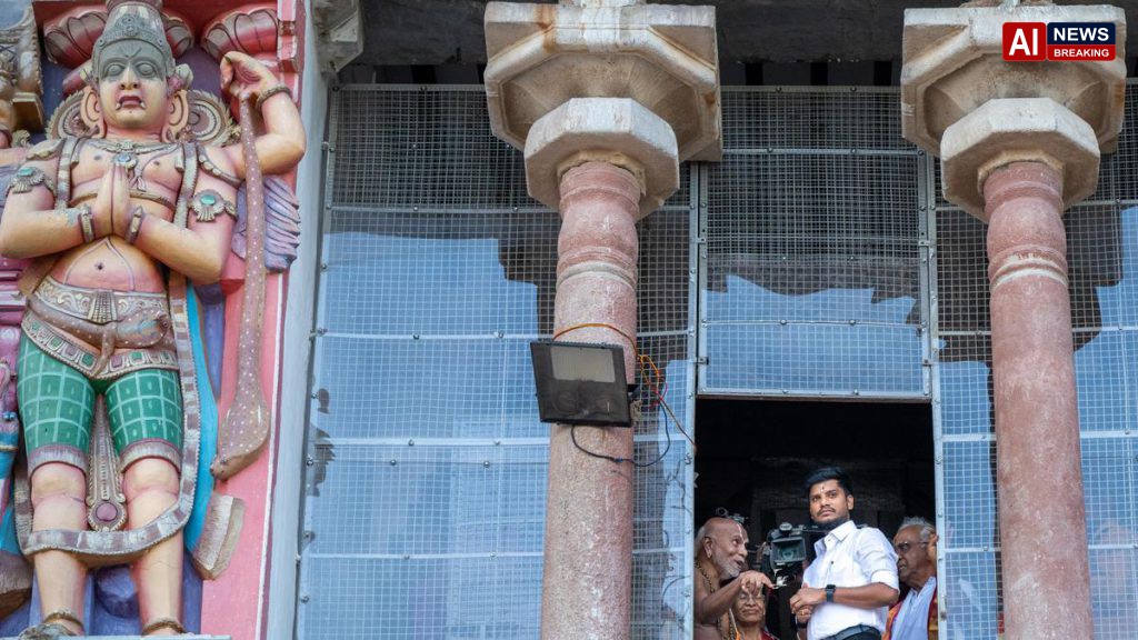 Srirangam temple reopens eastern gopuram