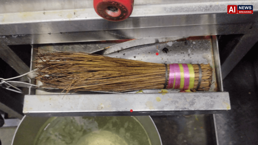 Mumbai suspends five food licenses over hygiene violations