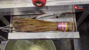 Mumbai suspends five food licenses over hygiene violations