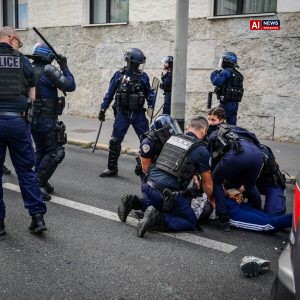 Hundreds Detained in France as Some Student Protests Turn Violent