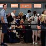 Major UK air traffic control failure disrupts flights: Heathrow, Manchester hit; EasyJet, British Airways warn of delays