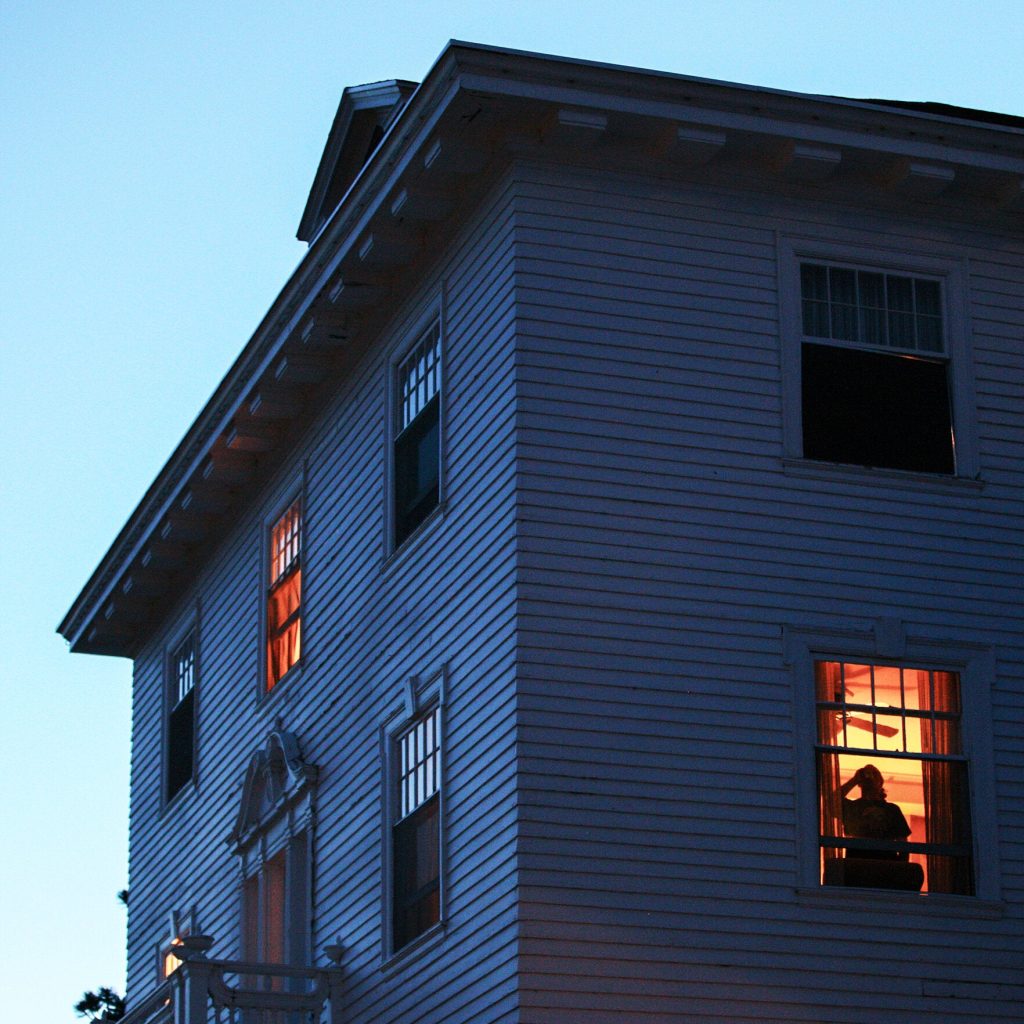 5 Horror Movie Locations to Get You in the Halloween Spirit