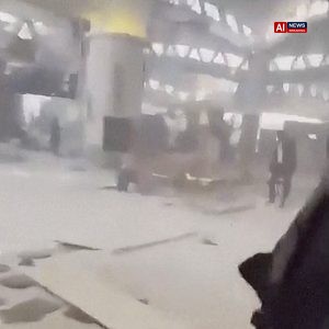 Saudi and Yemeni Airports Hit in New Round of Strikes
