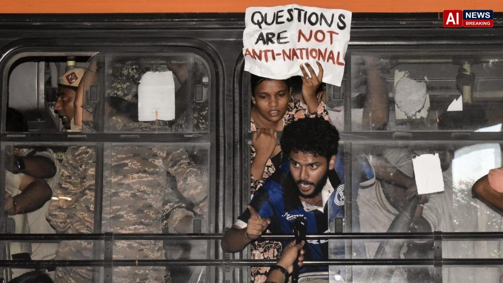 Mass detention of Delhi protesters draws scrutiny from legal experts